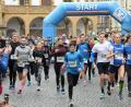 Bild: brü
Mehr als 400 Läufer waren im vergangenen Jahr beim Silvesterlauf in Amberg am Start. In diesem Jahr gibt es für die Athleten einen zusätzlichen Anreiz, erstmals zählt der Lauf zur Landkreiscup-Serie.