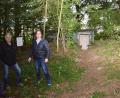 Bild: fjo
Karl Ochantel, Karl-Heinz Zintl und Andreas Ringholz (von links) kümmern sich seit vielen Jahren um den US-Bunker, der nun unter Denkmalschutz steht.