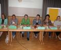 Bild: ral
Das Bild zeigt das Projektteam und die Ehrengäste am Bürgergespräch
von links Prof. Schroll-Decke OTH, Evi Seitz, Landratsamt, Marlene Groitl, Inge Schrott, Uschi Kaas, Fiona Plank.