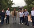 Bild: u
In Untersteinbach wurde die Kanalbaumaßnahme vor kurzem abgeschlossen, in Obersteinbach begonnen. Die CSU informierte sich vor Ort (von links): Stadtrat Christian Gnan, stellvertretender CSU-Ortschef Martin Merkl, die Stadträte Josef Luber, Hermann Gebhard, Bärbel Birner, Birgit Birner, Fraktions-Vorsitzender Hans-Jürgen Schönberger und Bürgermeister Hermann Falk.