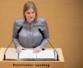 Bild: Sven Hoppe/dpa
Katrin Ebner-Steiner spricht im bayerischen Landtag während einer Plenarsitzung.