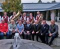 Bild: twi
Jubilar Franz Paulus - im Bild mit Ehefrau Christine - freute sich über die vielen Gratulanten aus den Vereinen. Die Musiker der Stadtkapelle Pfreimd brachten ein Ständchen.