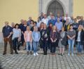 Bild: fz
33 Schülerinnen und Schüler sowie drei Lehrkräfte treffen sich nach 16 Jahren wieder.