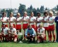Bild: agentur_dpa
Nur Legenden, die europäischen Landesmeister des FC Bayern von 1974: Franz Beckenbauer steht ganz links, Dritter von links ist Rainer Zobel, der 1970 von Hannover 96 nach München gewechselt war. Trainer Udo Lattek (stehend rechts) ist mächtig stolz auf seine Truppe.