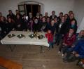 Bild: mng
Gut gefüllt ist die Türmerstube am Ende der „Nacht der offenen Kirche“. Zu den Klängen der Turmbläser Thomas Murr und Marius Koslowskit treffen sich rund 40 Teilnehmer hoch oben über der Stadt.