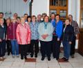 Bild: enz
Im Gasthaus "Kleine Kappl" trafen sich ehemalige Schüler der Jahrgänge 1948 - 1955 der Volksschule Ottengrün mit ihrer früheren Lehrerin Elisabeth Höfer (6. von links)