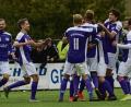 Bild: ham
Am Donnerstag jubelten im Lokalderby zwischen dem FC Wernberg und dem TSV Detag Wernberg die Lila-Weißen. Die Mannschaft von Trainer Thomas Gietl ging vor 600 Zuschauern mit einem 4:3 als Sieger vom Platz.