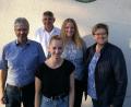 Bild: exb/Roman Kastl
Vorsitzender Siegfried Rauch (links), zweiter Vorsitzender Roman Kastl (Zweiter von links), Abteilungsleiterin Turnen Martina Kastl (Zweite von rechts und FSJ-Beauftragte Pia Stevens danken Barbara Englhart für ihr Engagement.