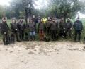 Bild: ge
Die Teilnehmer und Schiedsrichter der Brauchbarkeitsprüfung trafen sich in Fichtenhof und starteten zu ihren Aufgaben.