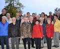 Bild: rgr
Riita Michelson (Dritte von links vorne) ist die neue Leiterin des Männergesangvereins 1890 mit gemischtem Chor aus Grafenwöhr.