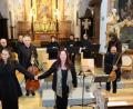 Bild: do
Mit Nuria Rial (li) und Dima Orsho sowie dem Ensemble Musica Alta Ripa kamen hochkarätige Sängerinnen und Musiker aus Orient und Okzident nach Speinshart, um das Konzert zum Rosenkranzfest zu gestalten und der "Mutter" zu huldigen