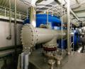 Bild: Hösamer
Im Schwandorfer Wasserwerk wird mit einigem Aufwand dafür gesorgt, dass Trinkwasser in bester Qualität aus den Hähnen läuft.