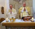 Bild: hl
Prälat Karel Simandl und Pfarrer Heribert Stretz (von rechts) zelebrierten den Festgottesdienst zum Patrozinium in Köglitz.