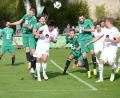 Bild: Andreas Brückmann
Herr im eigenen Strafraum war die DJK Ammerthal (grüne Trikots) in der Partie gegen Bayernliga-Spitzenreiter SV Seligenporten in fast allen Situationen. Die Gastgeber feierten einen 2:1-Erfolg und verbesserten sich in der Tabelle auf Platz vier.