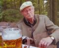 Bild: upl
Der "Märkl Boy", Brauerei-Seniorchef Adolf Märk aus Freudenbergl, ist im Alter von 96 Jahren gestorben.