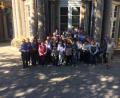Bild: exb
Vor der Orangerie in der Eremitage.