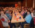 Bild: jr
120 Senioren kamen am Donnerstagnachmittag in den Saal des Jugendheims und erlebten drei unterhaltsame Stunden.