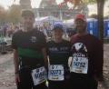 Bild: exb/Michael Waldmann
Die drei Pressather Läufer beim Berlin-Marathon.