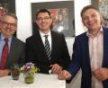 Bild: Hirsch
Markus Huber, Michael Waker und Manuel Lischka (von links) informierten bei einer IHK-Veranstaltung über die Zollbestimmungen.