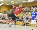Bild: Ziegler
Der HC Sulzbach (im Bild Pavel Schut) verlor beim Aufstiegskandidaten SG Regensburg II deutlich mit 28:37.