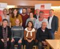 Bild: hcz
Sema Tasali- Stoll (vorne, Dritte von links) führt den SPD- Ortsverein Stadtmitte auch die nächsten zwei Jahre.