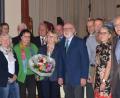 Bild: Picasa/exb
Bezirkstagspräsident Franz Löffler (rechts) und Bezirksheimatpfleger Tobias Appl (Dritter von links) zeichnen Verdienste und Leistungen des Heimatvereins mit dem Kulturpreis "Museen" des Bezirks Oberpfalz aus.