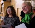 Bild: le
Nicole Venzl und Christine Schreiber (von links) opfern viel ihrer Freizeit für das Projekt "Gartenkrähen" im Obst- und Gartenbauverein. Jetzt ist die Nachwuchsgruppe so groß geworden, dass sie sie teilen müssen. Dafür hoffen sie auf weitere Mitstreiter bei der Betreuung.