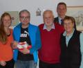 Bild: sm
Alfons Barth (Dritter von rechts) feiert 75. Geburtstag. Unter anderen gratulierte dazu auch Bürgermeister Ernst Schicketanz (Zweiter von rechts).