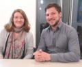Bild: Hirsch
KJR-Vorsitzender Peter Neumeier (rechts) stellte die neue Medienberaterin des Bezirksjugendrings, Romina Nölp (llinks), vor.