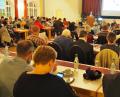 Bild: Bühner
Synodale aus allen Kirchengemeinden des Dekanats Weiden nehmen an der Dekanatsynode teil.