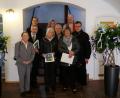 Bild: exb
Goldene Konfirmation wurde jetzt in der evangelischen Gemeinde in Waldsassen gefeiert. In der hinteren Reihe Ralf Selch und Claudia Haß (Kirchenvorstand), Diakon Fritz Lieb sowie in der mittleren Reihe Erwin Huß, Herr Sommer, Herr Konhäuser;
sowie vorne Frau Huß, Erika Sommer, Angelika Konhäuser.