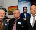 Bild: Stephan Huber
Verabschiedung und Amtseinführung beim Weißen Ring. Von links: Rüdiger Niethammer, Josef Wittmann und Helmut Reinhardt.