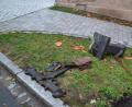 Bild: gi
Mitsamt des Sockels riss der Sturm das Kreuz von der Burgtreswitzer Dorfkirche. Das Gotteshaus bleibt weiterhin ohne den Dachschmuck.