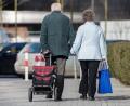 Bild: Silas Stein/dpa
Sorgenfrei im Alter: Eine Lösung im Streit um die Grundrente lässt weiter auf sich warten.