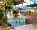 Bild: exb
Die Weidener Thermenwelt ist ebenso wie das Schwimmbad in Mecklenburg-Vorpommern mit den Stadtwerken zusammengelegt. Da die Weidener Stadtwerke jedoch keine Kapitalgesellschaft, sondern ein Kommunalunternehmen sind, könne man laut dem Steuerexperten der Stadt Weiden, Thomas Wollny, nicht von einem Dauerdefizit sprechen.