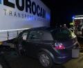 Bild: dob
Ein 58-jähriger Autofahrer aus dem Gemeindebereich Leuchtenberg krachte mit voller Wucht in den Sattelauflieger, der gerade in die Bundesstraße 22 einfahren wollte.