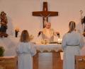 Bild: gi
In Heumaden feierten die Gläubigen den Namenstag ihrer Dorfkapelle, die dem Hl. Leonhard geweiht ist, mit einem Festgottesdienst mit Pfarrer Josef Most.