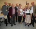 Bild: e
Die Geehrten (von links): Johann Solfrank, Norbert Franzel, Josef Meiler, Ludwig Mayer, Rita Roßner, Hans Hammer, Gretel Bäumler und Bürgermeister Roland Strehl.