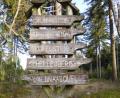 Bild: exb
Die Pflege der Wandertafeln gehört zu den wichtigen Aufgaben des Waldvereins.
