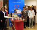 Bild: Stangl
Ingrid Zwack, Petra Oppitz, Lisa Eger, Bianca Wendl, Irmi Sittl, Albert Sittl, Martha Schönberger, Christine Kiener und Kurt Stangl (von links) erwarteten die Leser zur „Mondscheinausleihe“.