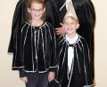 Bild: ws
Das neue Prinzenpaar Sarah I. und Ralph I. mit dem Kinderprinzenpaar Samira I. und Elias I.