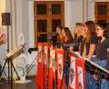 Bild: sus
Manuela Rügamer dirigierte ein letztes Mal den Chor der Sing- und Musikschule.