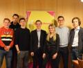 Bild: exb/C. Schäffler
Der neue Vorstand der Jungen Liberalen Weiden/Neustadt besteht aus (von links) Noel Marner, Korbinian Kunz, Manuel-Miguel Hagemeyer, Sascha Anton, Anna-Lena Günther, Simon Schlosser und Linus Meierhöfer.
