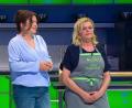 Bild: SAT.1
Maria Frank aus Pullenreuth (rechts) mit ihrer Teamchefin Maria Groß. Sie ist im Halbfinale bei "The Taste" - zu sehen am Mittwoch, 20. November, um 20.15 Uhr in Sat.1.
