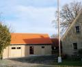 Bild: do
Die Münchsreuther freuen sich über ihre neue Gemeinschaftshalle, die gemeinsam mit dem historischen Hirthaus den gesellschaftlichen Mittelpunkt des Dorfes bildet.