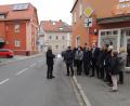 Bild: exb
Die CSU-Kreistagsfraktion und Landrat Andreas Meier treffen sich in Pressath. Zweiter Bürgermeister Max Schwärzer (links) regt bei dem Ortstermin an, die Ortsdurchfahrten zu verbessern.