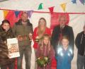 Bild: trj
Präsidentin Eva Frischholz (von links), Prinz Benjamin I., Prinzessin Annalena I., Bürgermeister Rudolf Schopper, Vorstand Benjamin Bonczyk und (vorne, von links.) Kinderprinzessin Eva I. und Kinderprinz Maximilian I. starten in die Jubiläumssaison.