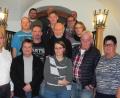 Bild: ag
Die Hirschauer Kleingärtner wählen einen neuen Vorstand (vorn, von links): Zweiter Bürgermeister Josef Birner, Wasserwart Frank Doberschütz, Jana Kienscherf, Michael Hirling und Edith Bergmann; zweite Reihe (von links): Christian Lofing, Günther Amann und Steffi Zetzelmann; dritte Reihe (von links): Gerätewart Uwe Kraus, Stefan Walch und Christina Stöhr; hinten (von links): Albert Sterk, Dieter Büller und Markus Auer.