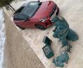 Bild: Michael Ascherl
Skulpturen vor Primošten: Der alte Fischer und der neue Corsa.