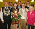 Bild: adj
Die neuen Schützenkönige und ihre Vize (von links): Ludwig Stöckl, JanosTrzmiel, Jasmin Stein, Bürgermeister Ernst Schicketanz, Sigmar Behr, Christian Behr und Heimtraud Stich.